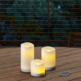 Solar LED Candles Flameless Plastic Candles Outdoor Festival and Wedding Decorative Electric Candle Lights